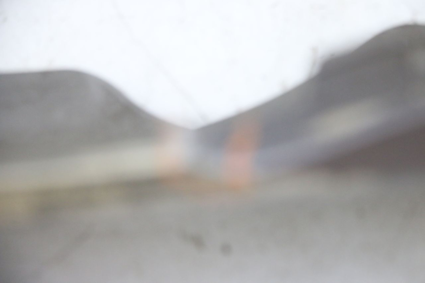 photo de BAS DE CAISSE DROIT KYMCO DINK STREET 125 (2009 - 2014) - Autre angle de vue