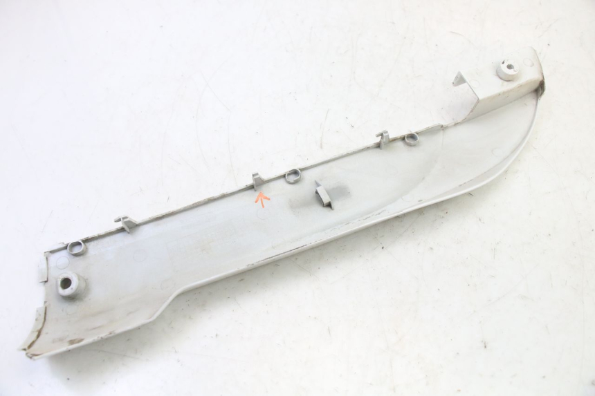 photo de BAS DE CAISSE DROIT SYM FIDDLE 3 III 125 (2014 - 2020) - État de surface