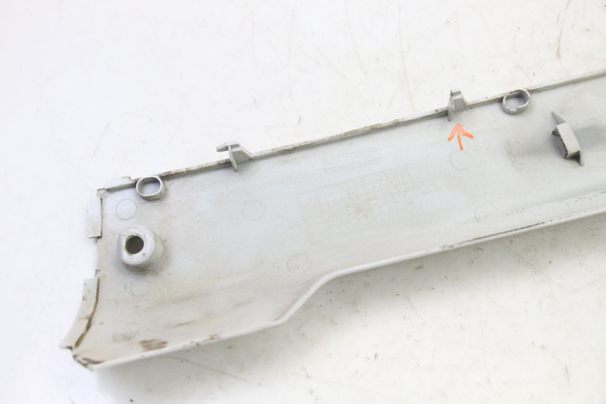 photo de BAS DE CAISSE DROIT SYM FIDDLE 3 III 125 (2014 - 2020) - Pièce contrôlée