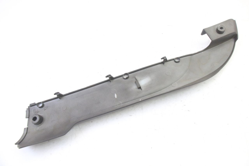 photo de BAS DE CAISSE DROIT SYM FIDDLE 3 III 50 (2014 - 2020) - Points de fixation