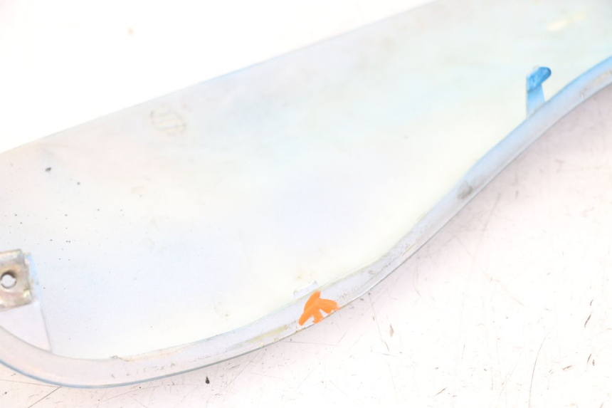 photo de BAS DE CAISSE DROIT SYM FIDDLE 125 (2008 - 2010) - Zoom état d’usage