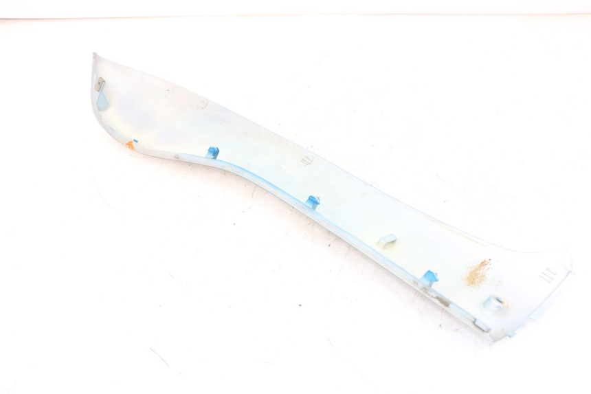 photo de BAS DE CAISSE DROIT SYM FIDDLE 125 (2008 - 2010) - Gros plan technique