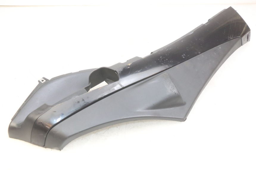 photo de BAS DE CAISSE DROIT PIAGGIO FLY 4T 50 (2013 - 2017) - Pièce contrôlée