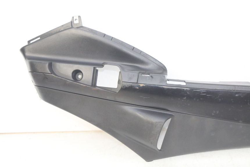 photo de BAS DE CAISSE DROIT PIAGGIO FLY 4T 50 (2013 - 2017) - Marquages et références