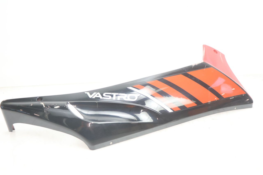 photo de BAS DE CAISSE DROIT VASTRO GP 2T 50 (2013 - 2017) - Points de fixation