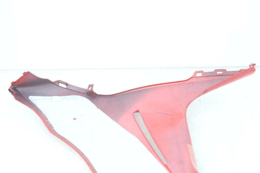 photo de BAS DE CAISSE DROIT SUZUKI GSX-R GSXR 750 (2011 - 2016) - Gros plan technique