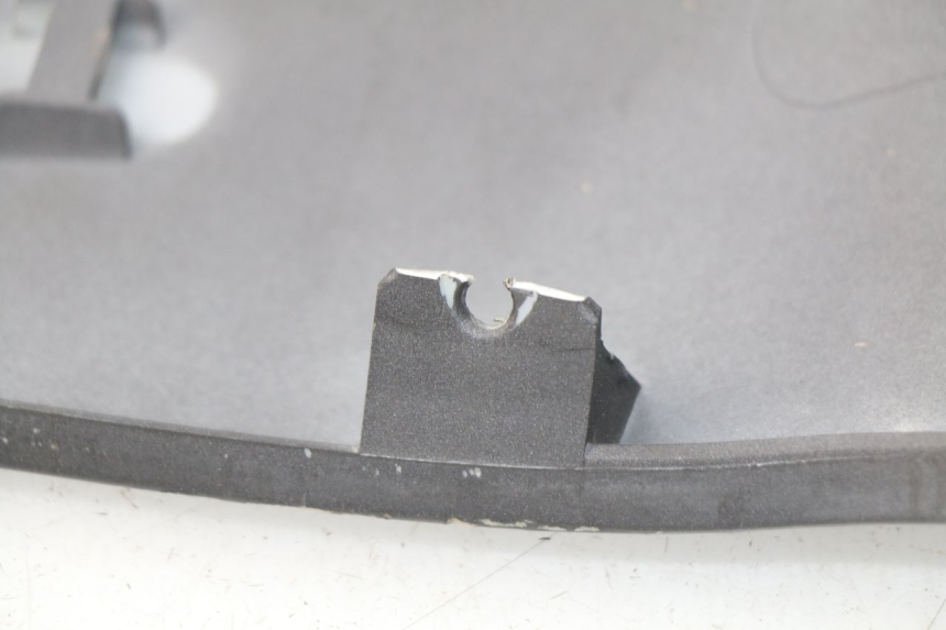 photo de BAS DE CAISSE DROIT SYM GTS EFI ABS 125 (2012 - 2016) - Détail de la pièce