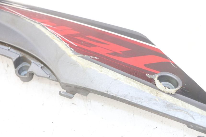 photo de BAS DE CAISSE DROIT SYM JET 14 4T 50 (2018 - 2022) - Zoom état d’usage