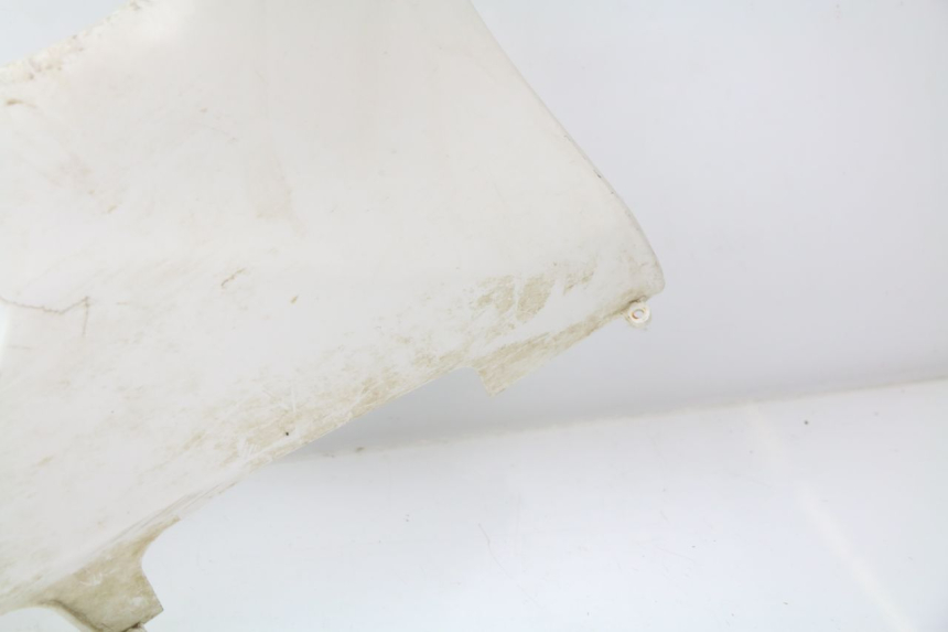 photo de BAS DE CAISSE DROIT PEUGEOT JET FORCE CARBU 50 (2003 - 2016) - État de surface