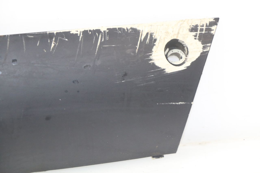 photo de BAS DE CAISSE DROIT PEUGEOT KISBEE 2T 50 (2010 - 2017) - Autre angle de vue