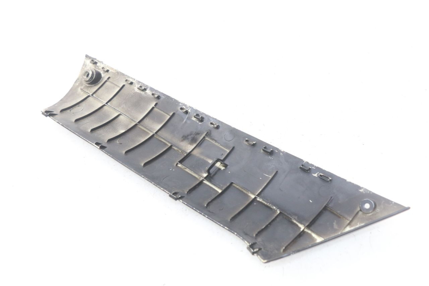 photo de BAS DE CAISSE DROIT PEUGEOT KISBEE 4T 50 (2018 - 2022) - Détail de la pièce