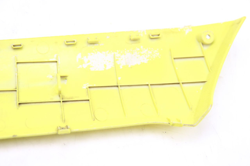 photo de BAS DE CAISSE DROIT PEUGEOT KISBEE 4T 50 (2018 - 2022) - Gros plan technique