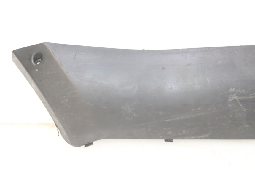 photo de BAS DE CAISSE DROIT PEUGEOT KISBEE 4T 50 (2010 - 2017) - Gros plan technique