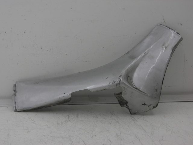 photo de BAS DE CAISSE DROIT KYMCO SPACER 50 (1998 - 2009) - Vue principale