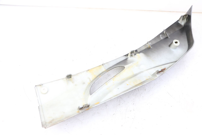 photo de BAS DE CAISSE DROIT LONGJIA SHARPY 125 (2020 - 2024) - Détail de la pièce