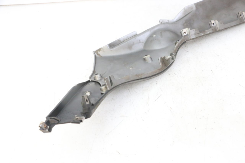 photo de BAS DE CAISSE DROIT PIAGGIO MP3 LT 300 (2010 - 2016) - Pièce contrôlée