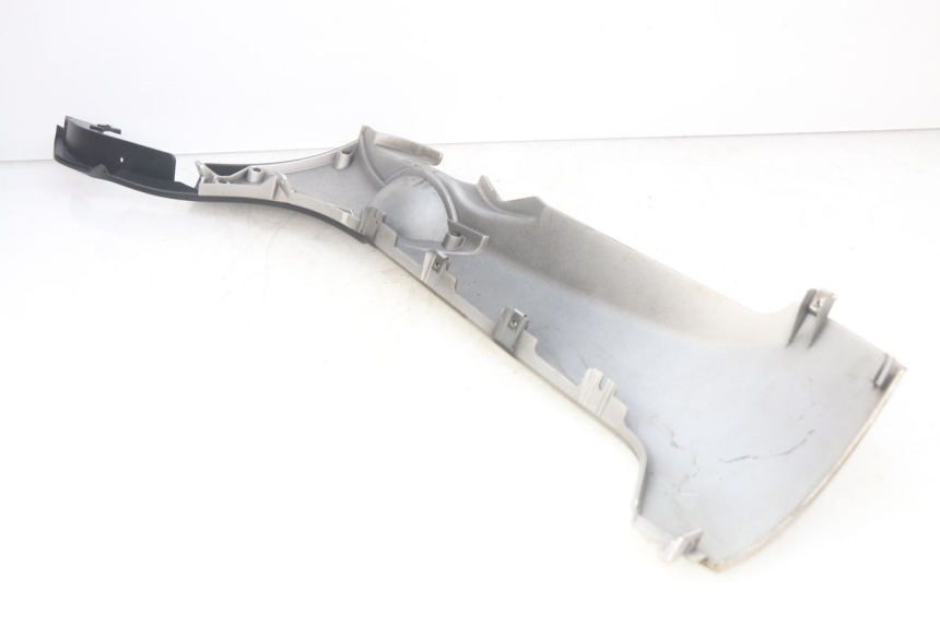 photo de BAS DE CAISSE DROIT PIAGGIO MP3 500 (2014 - 2017) - Vue d’ensemble