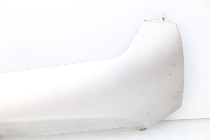 photo de BAS DE CAISSE DROIT PIAGGIO MP3 500 (2014 - 2017) - Pièce contrôlée