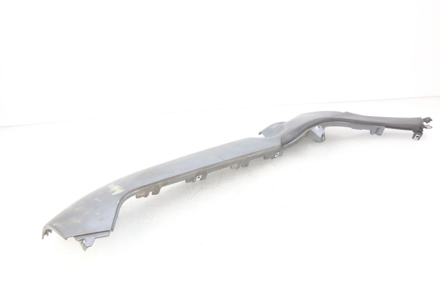 photo de BAS DE CAISSE DROIT PIAGGIO MP3 500 (2011 - 2015) - Détail de la pièce