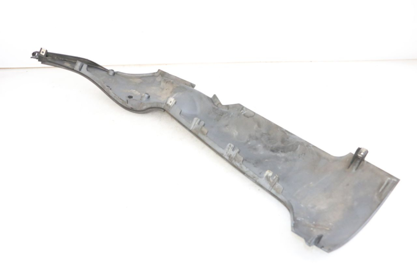 photo de BAS DE CAISSE DROIT PIAGGIO MP3 500 (2011 - 2015) - Zoom état d’usage