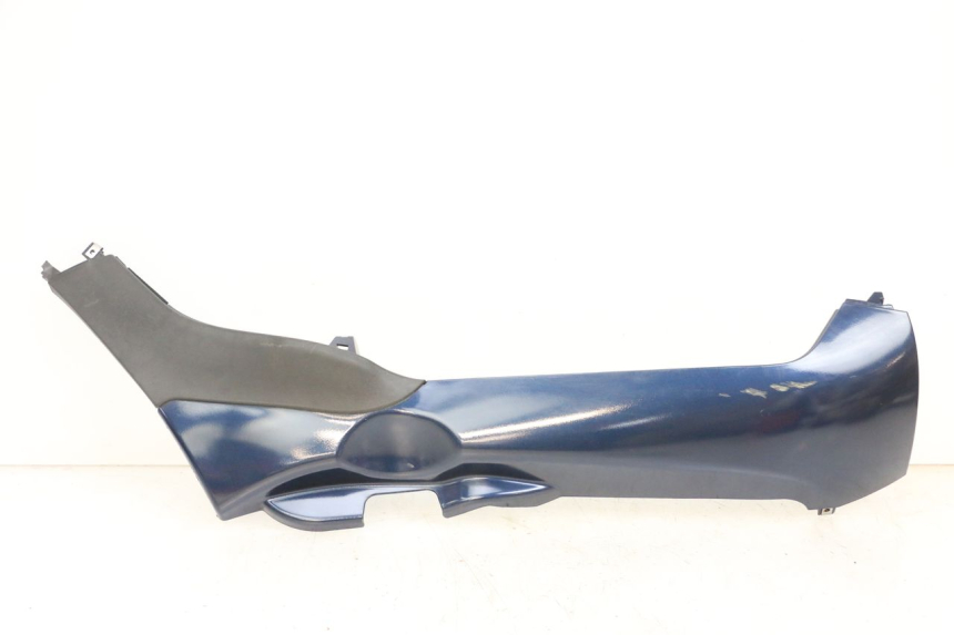 photo de BAS DE CAISSE DROIT PIAGGIO MP3 RL 250 (2006 - 2010) - Vue principale