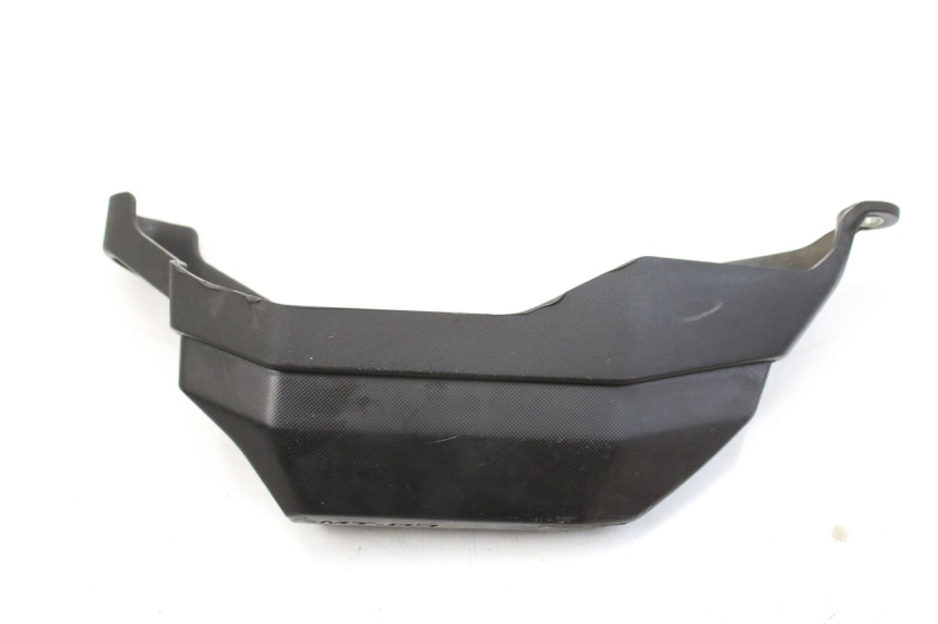photo de BAS DE CAISSE DROIT YAMAHA MT-07 MT07 700 (2018 - 2020) - Autre angle de vue