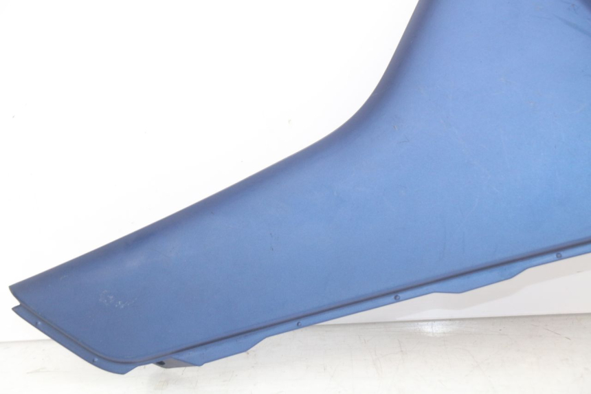 photo de BAS DE CAISSE DROIT YAMAHA N-MAX NMAX 125 (2017 - 2020) - Points de fixation