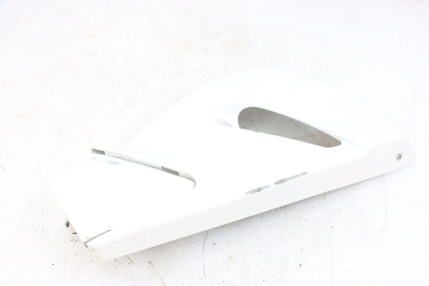 photo de BAS DE CAISSE DROIT MOTO GUZZI NORGE 8V GT 1200 (2011 - 2016) - État de surface