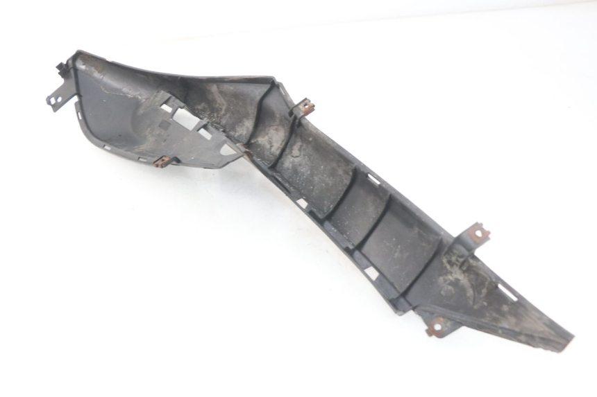 photo de BAS DE CAISSE DROIT MBK OVETTO ONE 2T 50 (2013 - 2017) - Zoom état d’usage