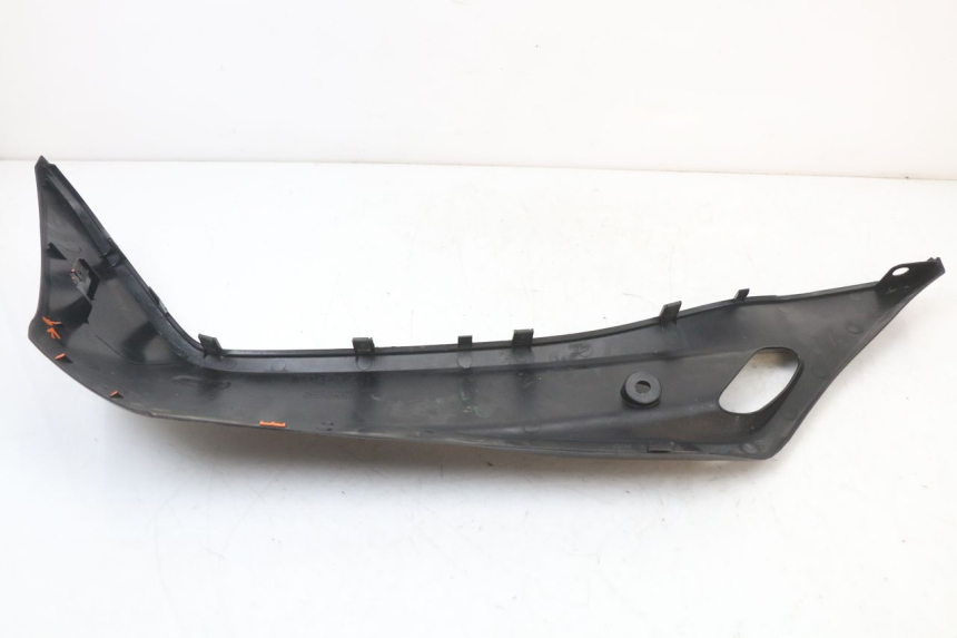 photo de BAS DE CAISSE DROIT HONDA PCX (JF28) 125 (2009 - 2011) - État de surface
