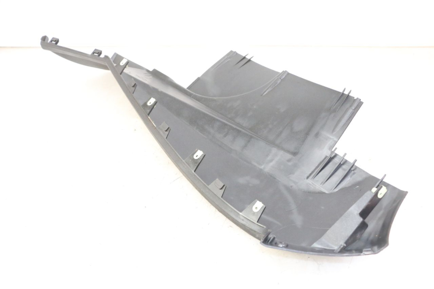 photo de BAS DE CAISSE DROIT PEUGEOT SATELIS 125 (2013 - 2018) - Zoom état d’usage