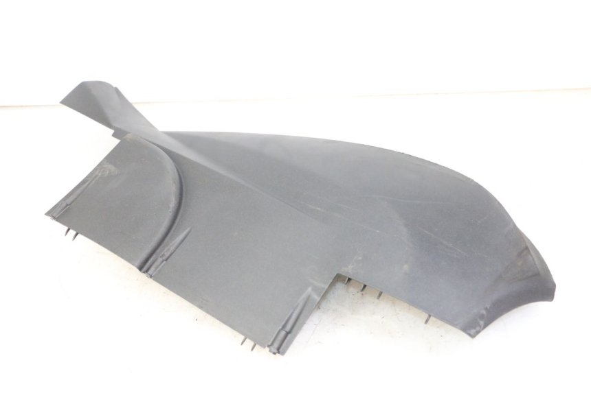 photo de BAS DE CAISSE DROIT PEUGEOT SATELIS 125 (2013 - 2018) - État de surface