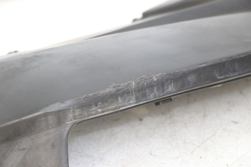 photo de BAS DE CAISSE DROIT PEUGEOT SATELIS COMPRESSOR K15 125 (2006 - 2009) - Pièce contrôlée