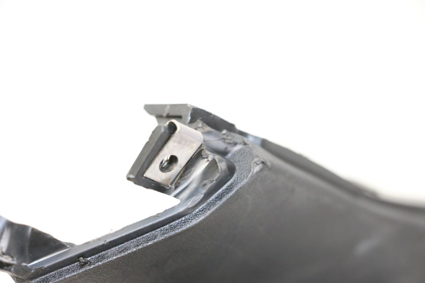 photo de BAS DE CAISSE DROIT PIAGGIO MP3 LT 400 (2007 - 2012) - Détail de la pièce