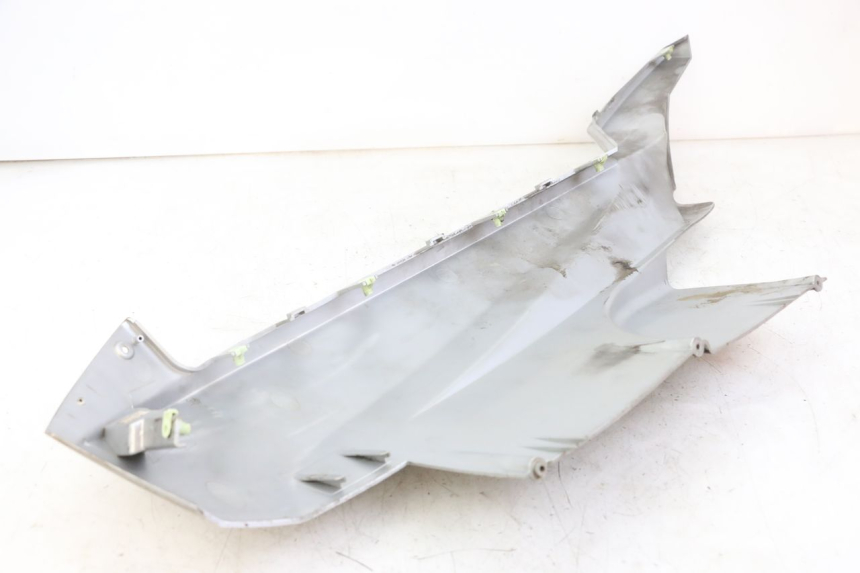 photo de BAS DE CAISSE DROIT PEUGEOT SATELIS 125 (2010 - 2012) - Autre angle de vue