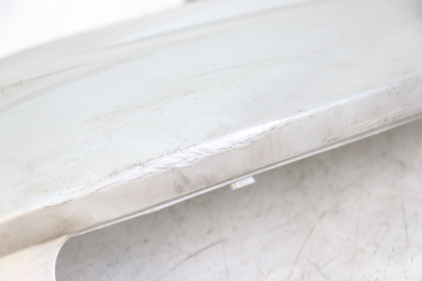 photo de BAS DE CAISSE DROIT PEUGEOT SATELIS 125 (2010 - 2012) - Points de fixation