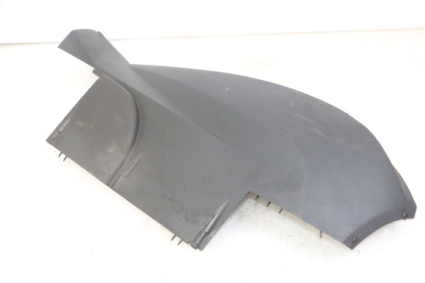 photo de BAS DE CAISSE DROIT PEUGEOT SATELIS 125 (2013 - 2018) - Autre angle de vue