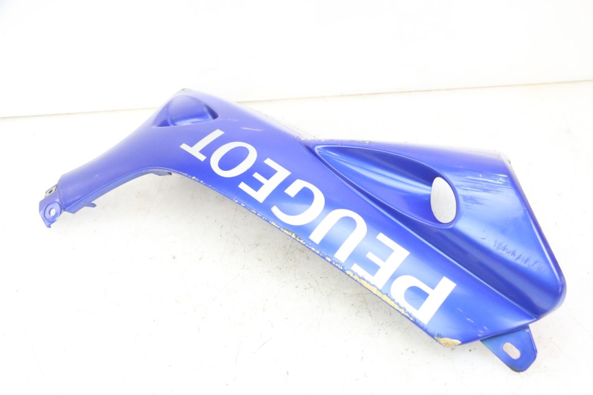 photo de BAS DE CAISSE DROIT PEUGEOT SPEEDFIGHT 2 LC 50 (2000 - 2009) - Gros plan technique