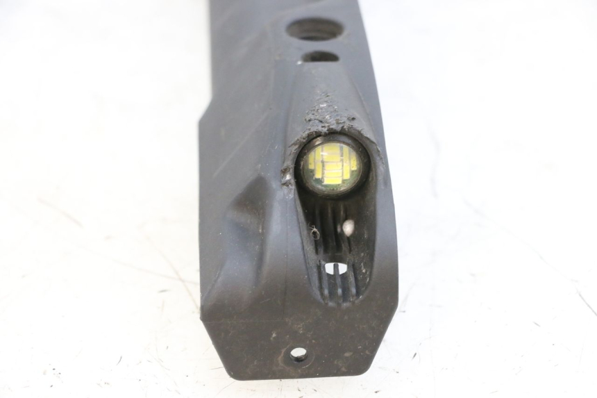 photo de BAS DE CAISSE DROIT DUALTRON VICTOR LIMITED 1 - Zoom état d’usage