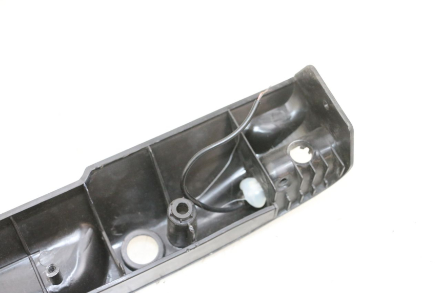 photo de BAS DE CAISSE DROIT DUALTRON VICTOR LIMITED 1 - Gros plan technique