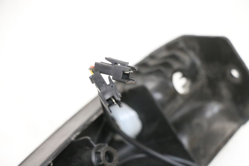 photo de BAS DE CAISSE DROIT DUALTRON VICTOR LIMITED 1 - État de surface