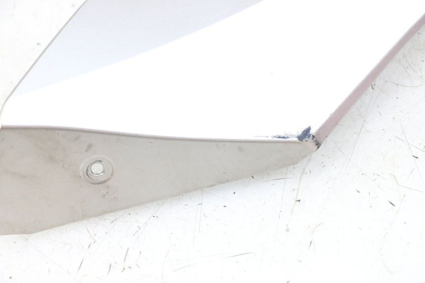 photo de BAS DE CAISSE DROIT YAMAHA XMAX X-MAX ABS 125 (2017 - 2020) - Points de fixation