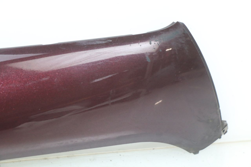 photo de BAS DE CAISSE DROIT PIAGGIO X8 125 (2004 - 2007) - Détails caractéristiques