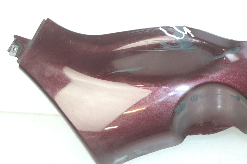 photo de BAS DE CAISSE DROIT PIAGGIO X8 125 (2004 - 2007) - Vue rapprochée