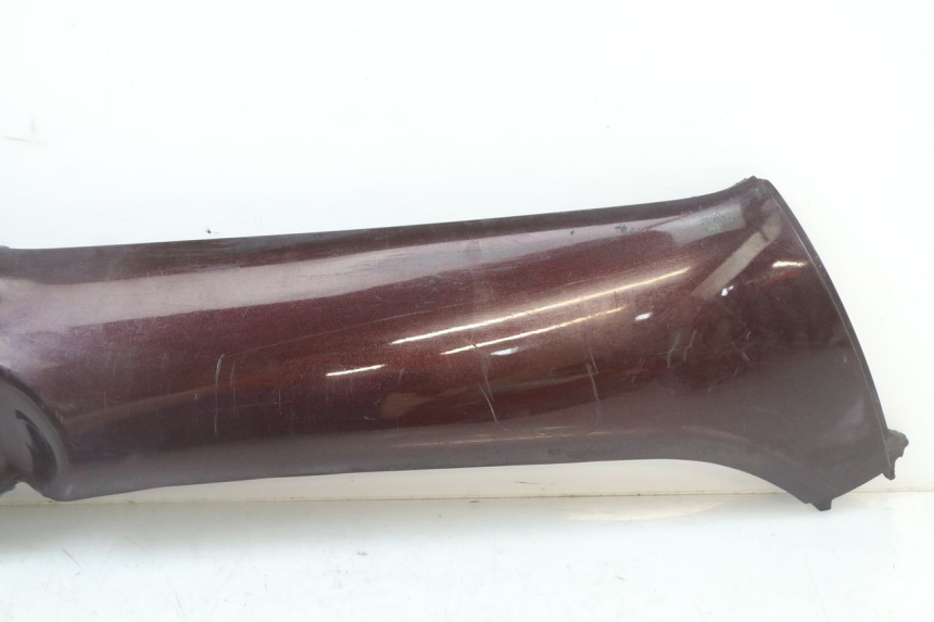 photo de BAS DE CAISSE DROIT PIAGGIO X8 125 (2004 - 2007) - Autre angle de vue