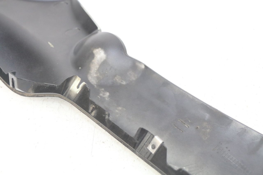 photo de BAS DE CAISSE DROIT PIAGGIO XEVO - X EVO 125 (2007 - 2017) - Vue d’ensemble