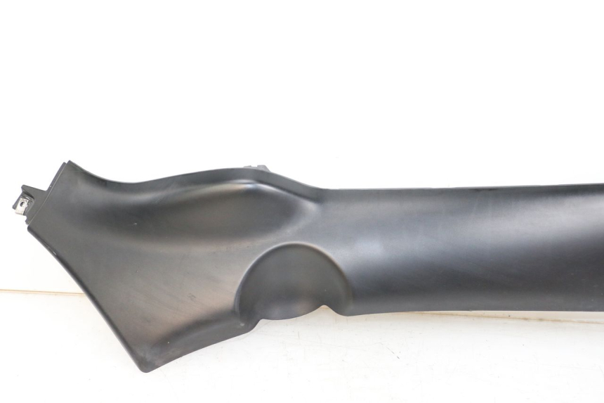 photo de BAS DE CAISSE DROIT PIAGGIO XEVO - X EVO 125 (2007 - 2017) - Vue d’ensemble