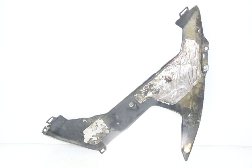photo de BAS DE CAISSE DROIT YAMAHA YZF R1 1000 (2007 - 2008) - Autre angle de vue