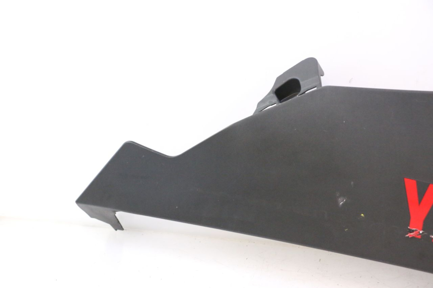 photo de BAS DE CAISSE DROIT YAMAHA YZF R6 600 (2008 - 2009) - Détail de la pièce