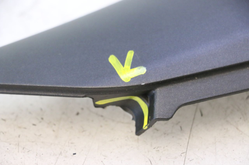 photo de BAS DE CAISSE DROIT YAMAHA YZF R6 600 (2008 - 2009) - État de surface